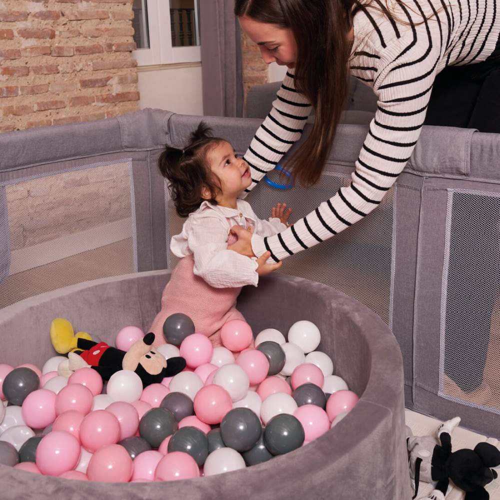 Innovaciones MS Misti piscina di palline imbottita