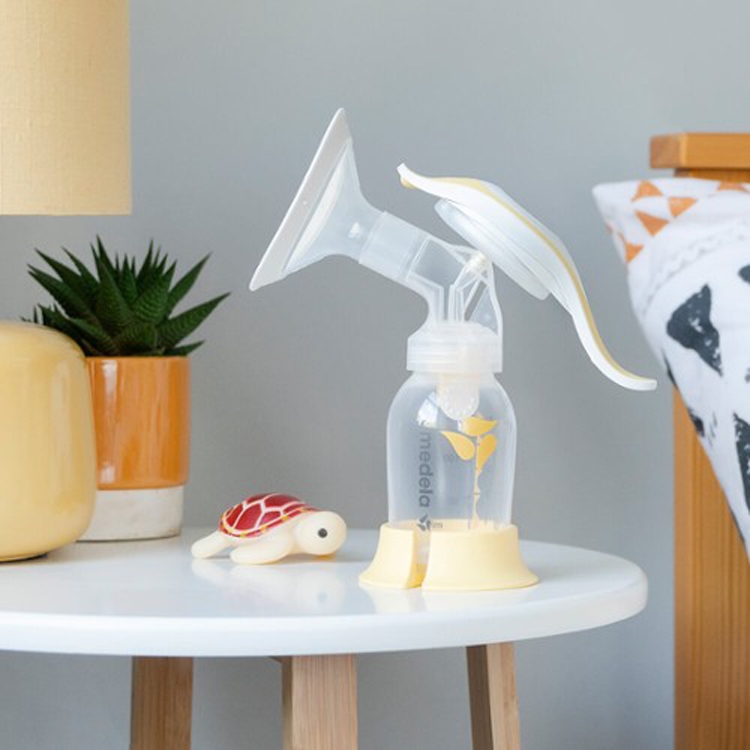 Medela Harmony Flex tiralatte manuale compatto