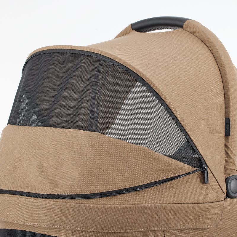 Mutsy Flow navicella pieghevole con visiera sole