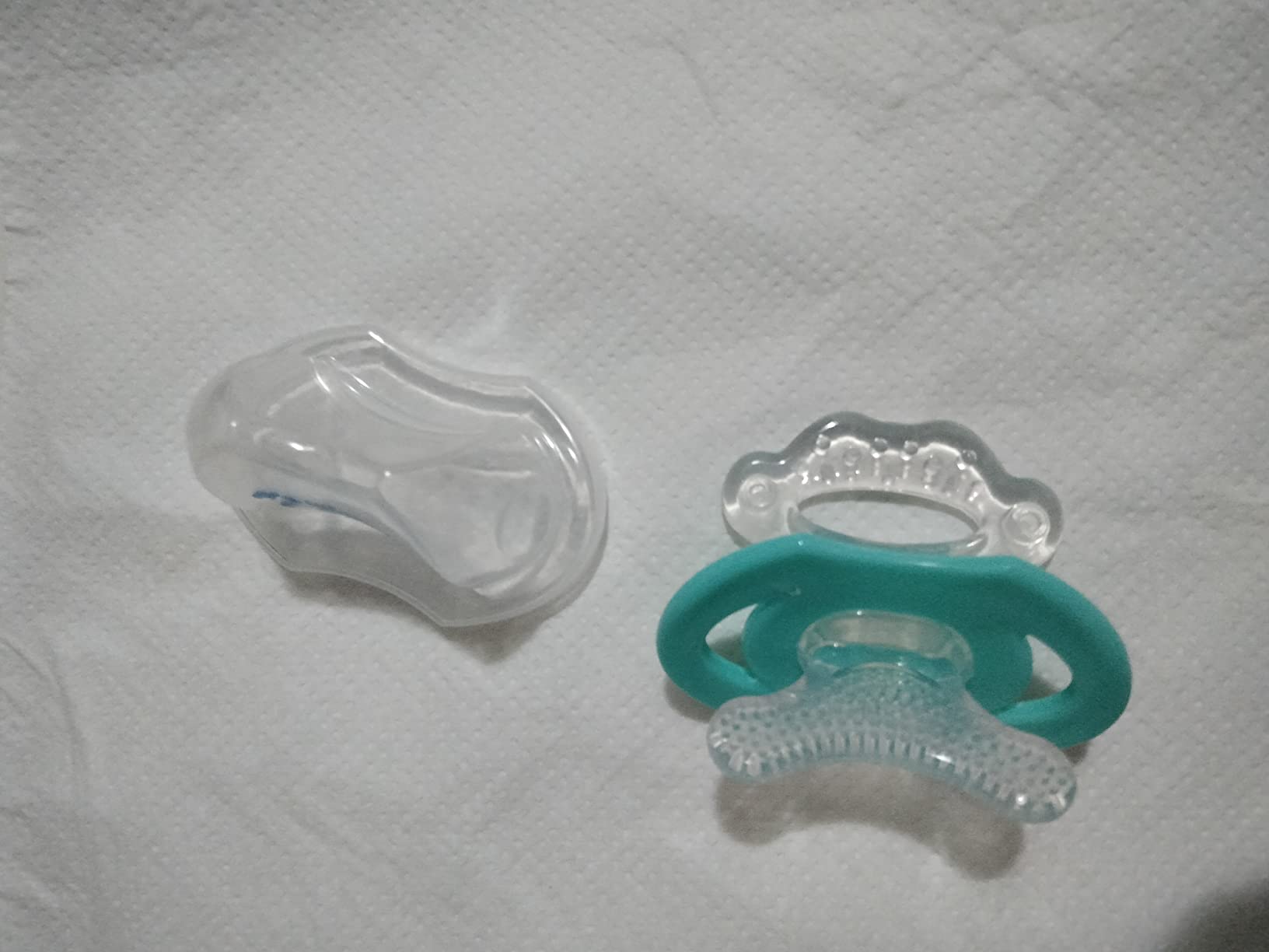 Bebé Confort Succhietto Massaggiagengive con Scatolina senza BPA