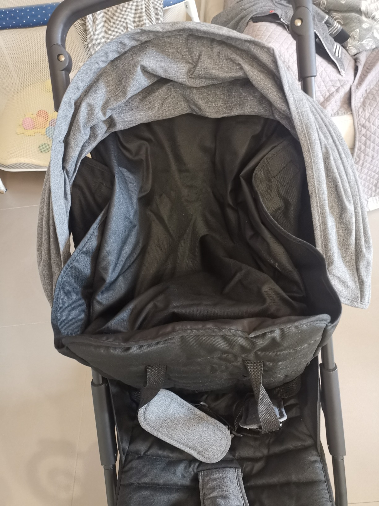 Bebé Confort Teeny 3D passeggino Black Chic ultraleggero