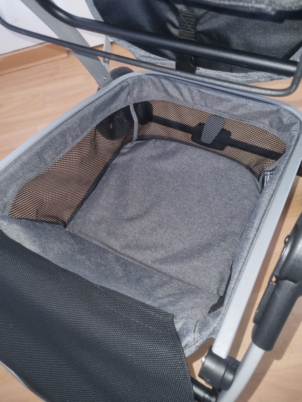 Bebé Confort Hello 2 in 1 passeggino carrozzina black chic