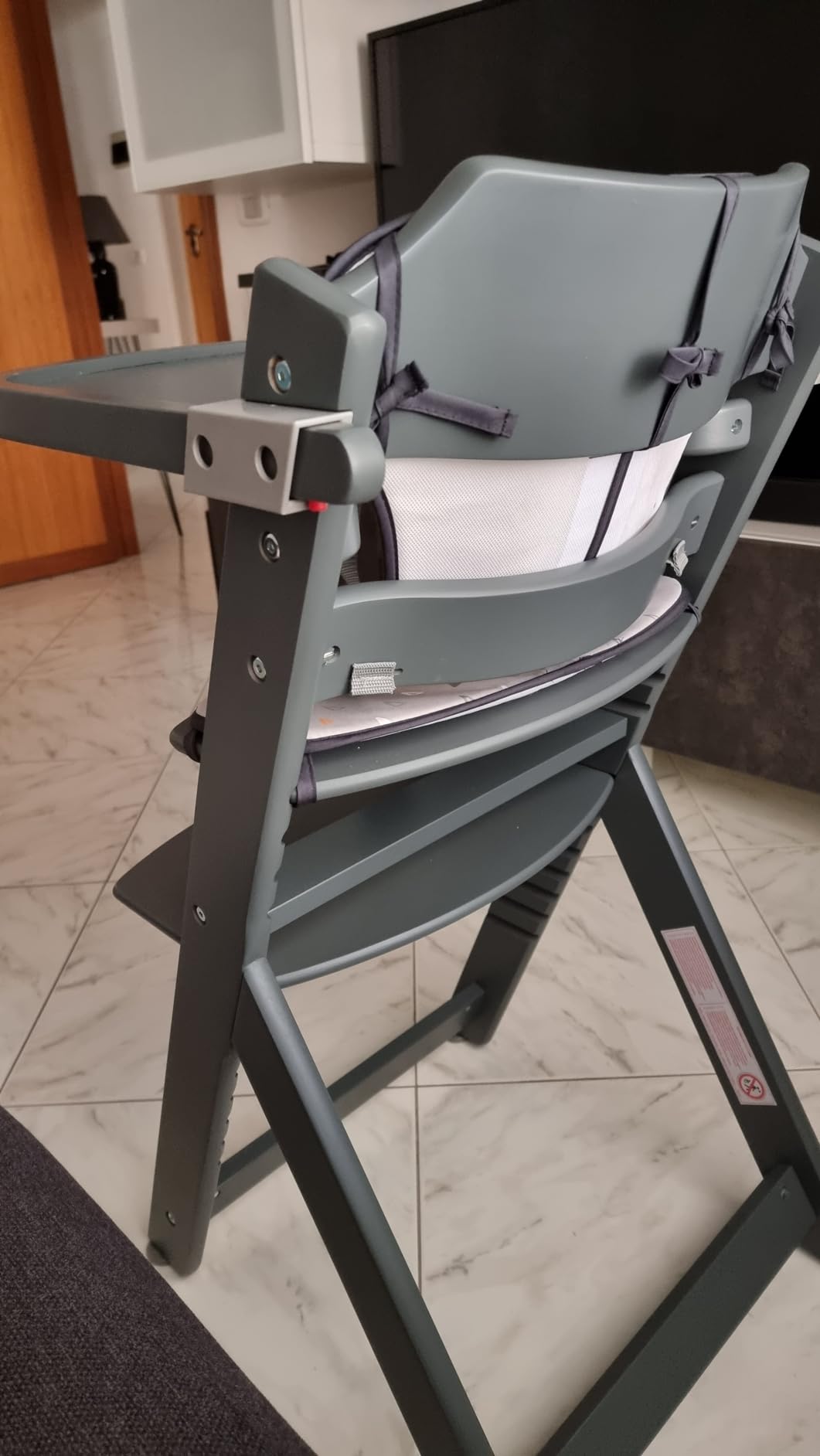 Bebé Confort Timba seggiolone in legno Warm Gray con cuscino