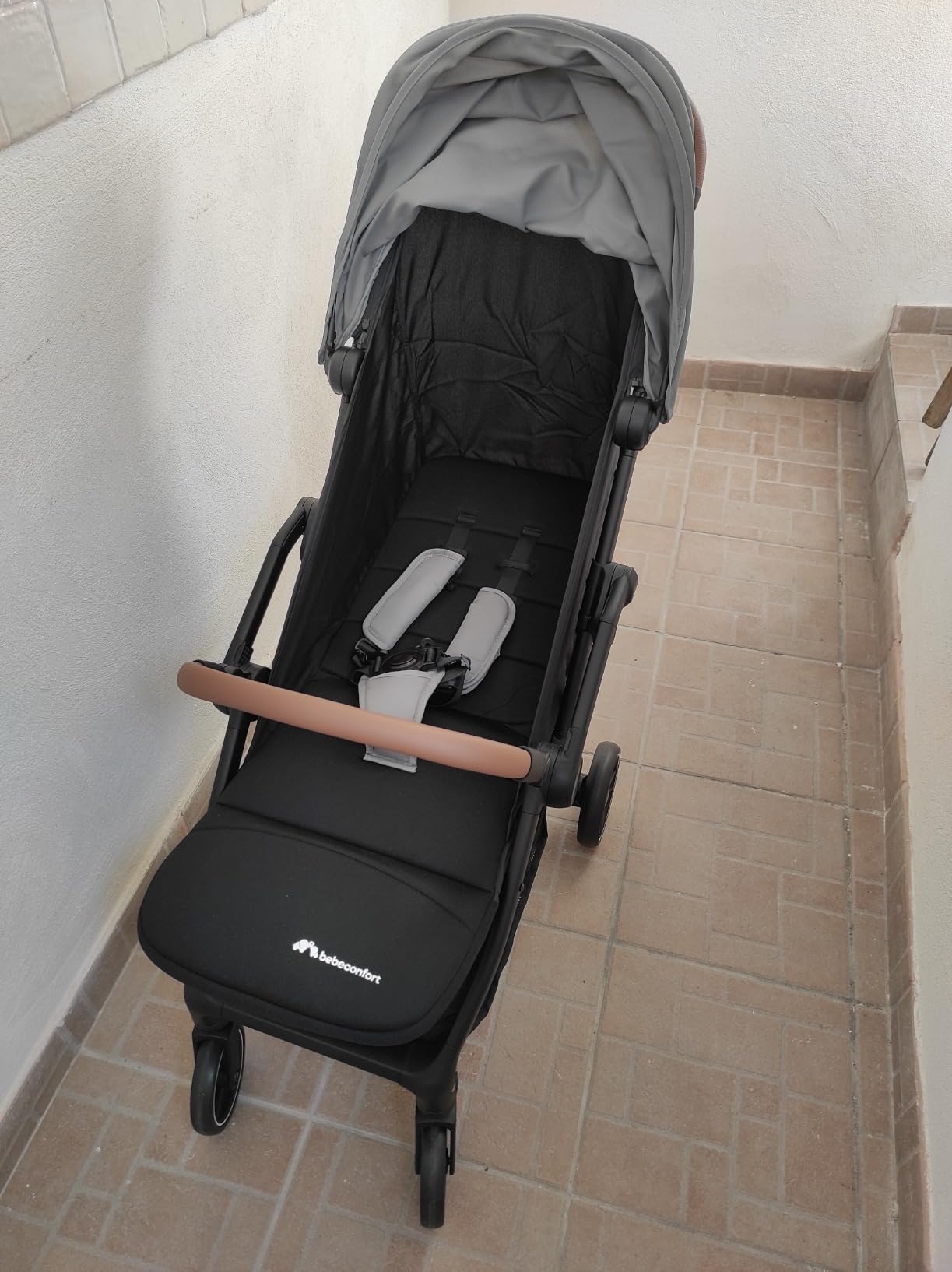 Bebé Confort Sunlite passeggino Tinted Grey compatto