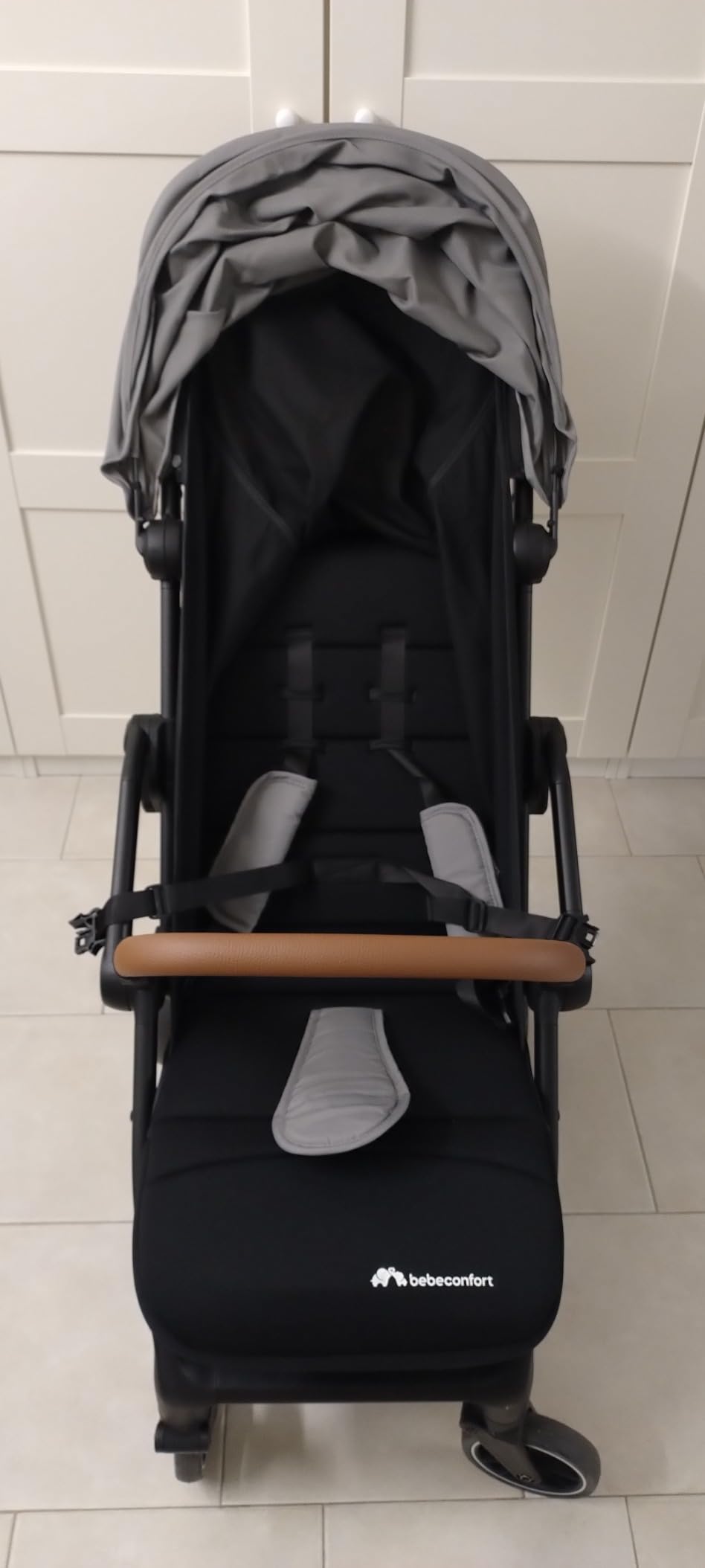 Bebé Confort Sunlite passeggino Tinted Grey compatto