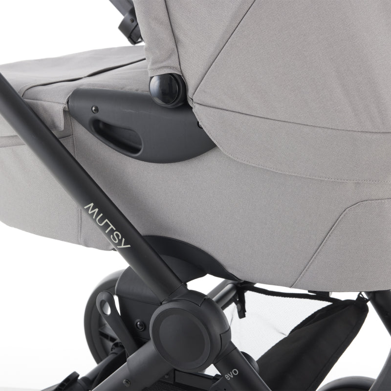 Mutsy Evo navicella carrycot Urban Nomad neonato