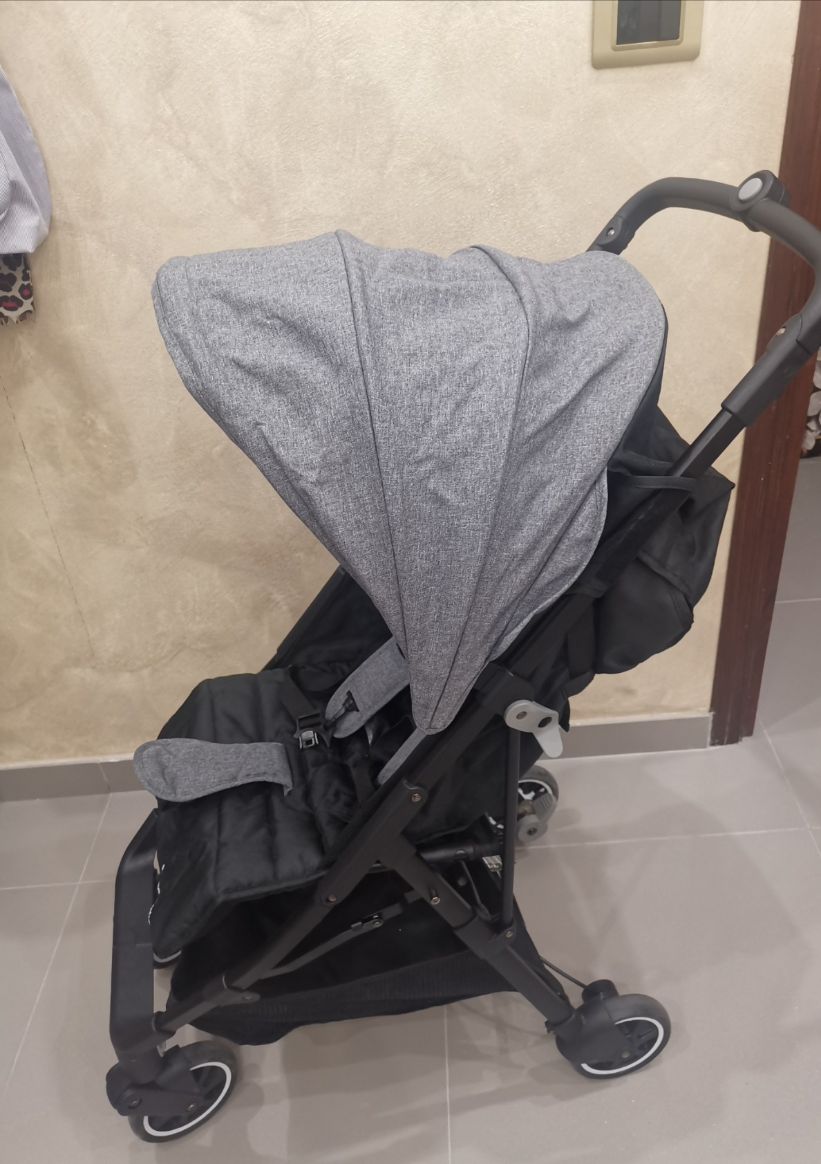 Bebé Confort Teeny 3D passeggino Black Chic ultraleggero