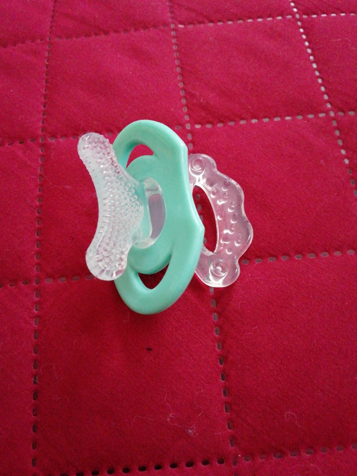 Bebé Confort Succhietto Massaggiagengive con Scatolina senza BPA