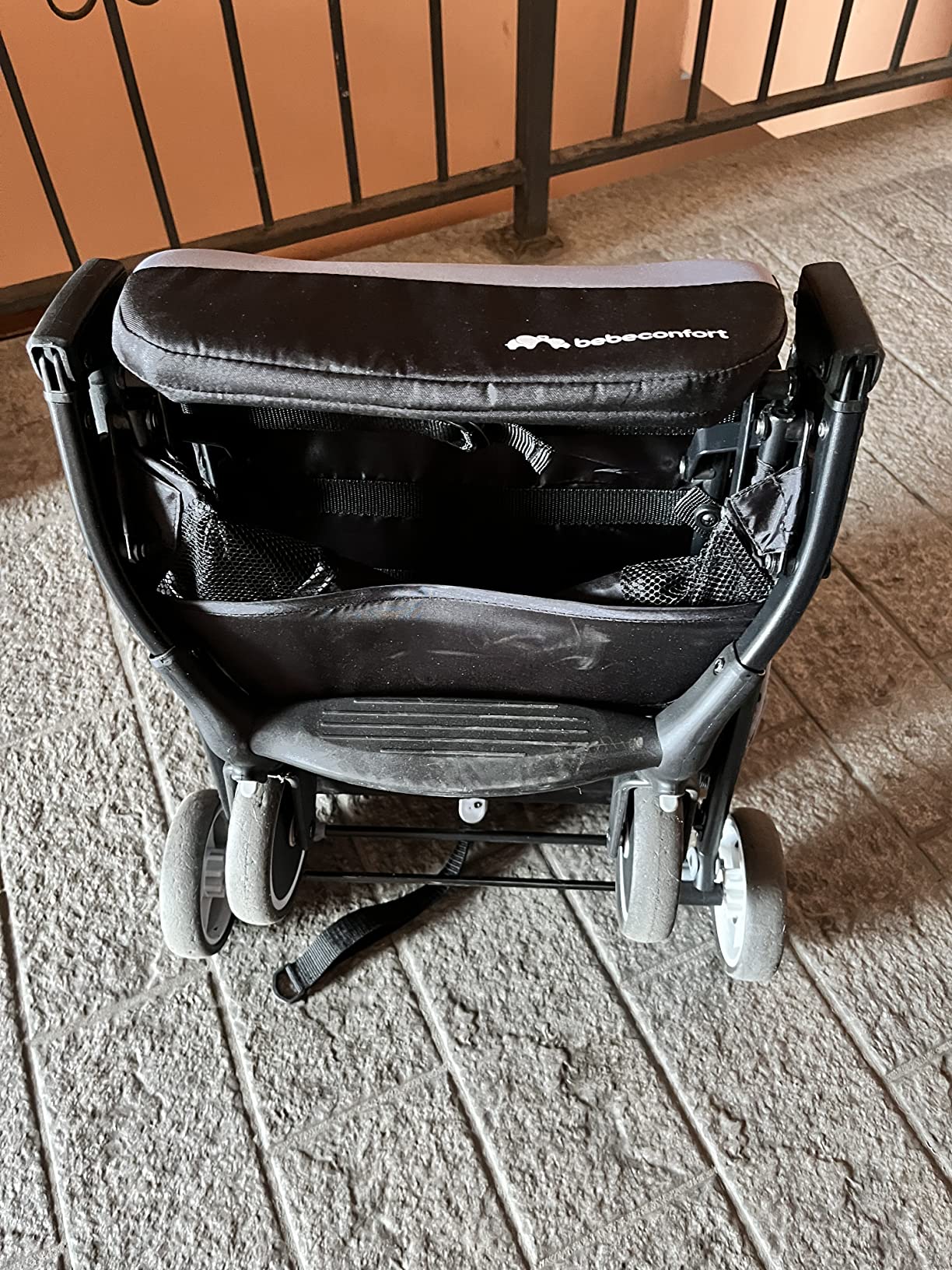 Bebé Confort Soko passeggino leggero Mineral Graphite