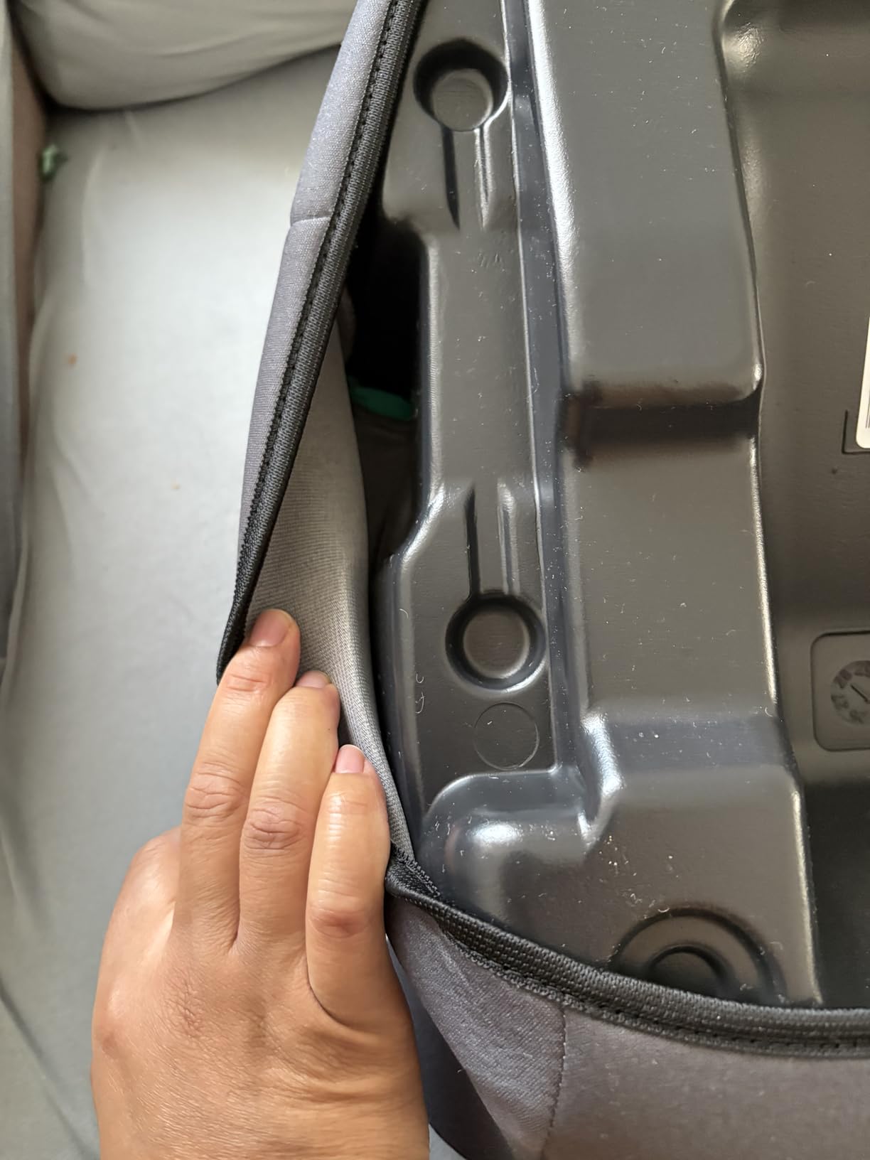 Bebé Confort Manga i-Safe alzatina Tinted Grey