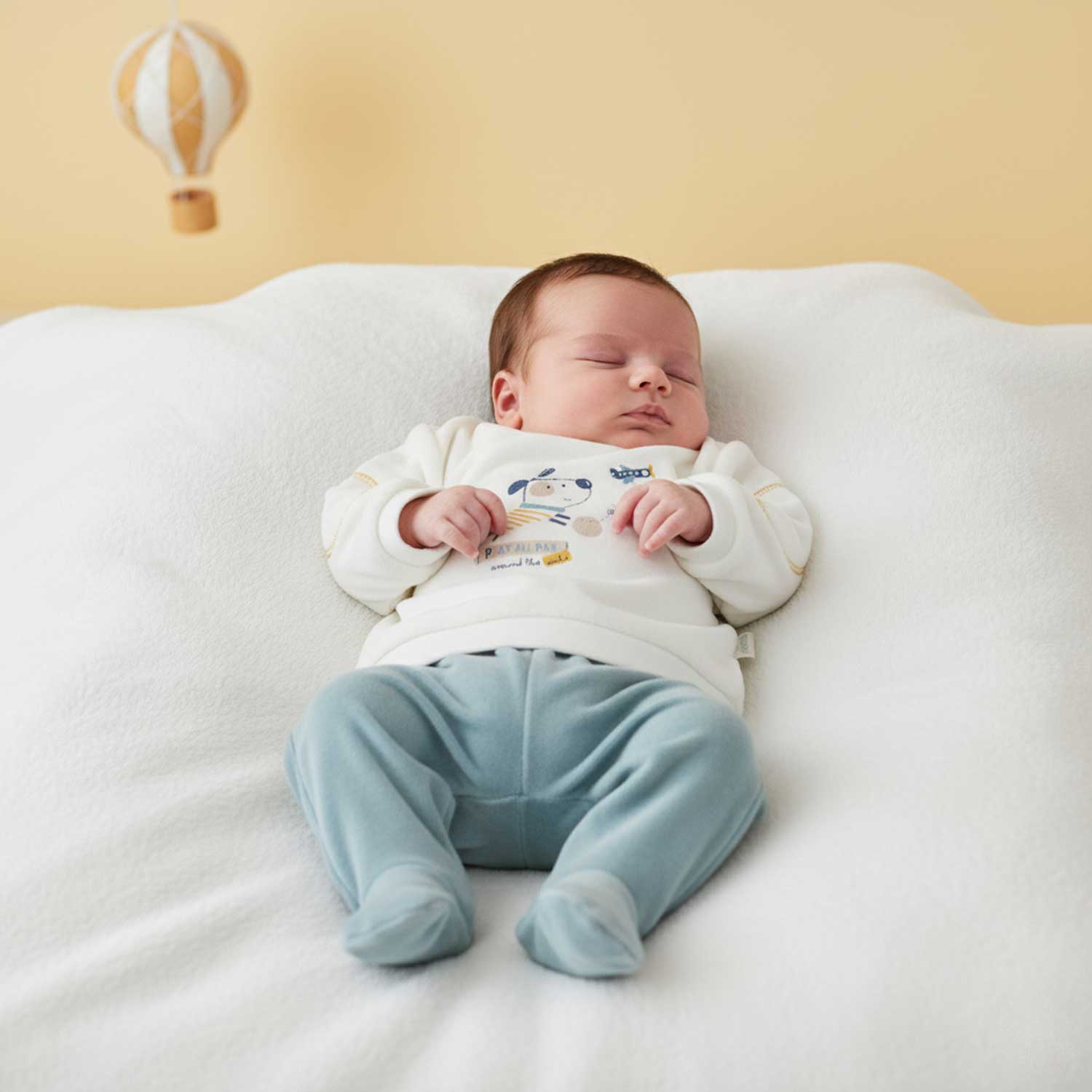 Wonderlife Play All Day 250032 completo neonata 2 pezzi