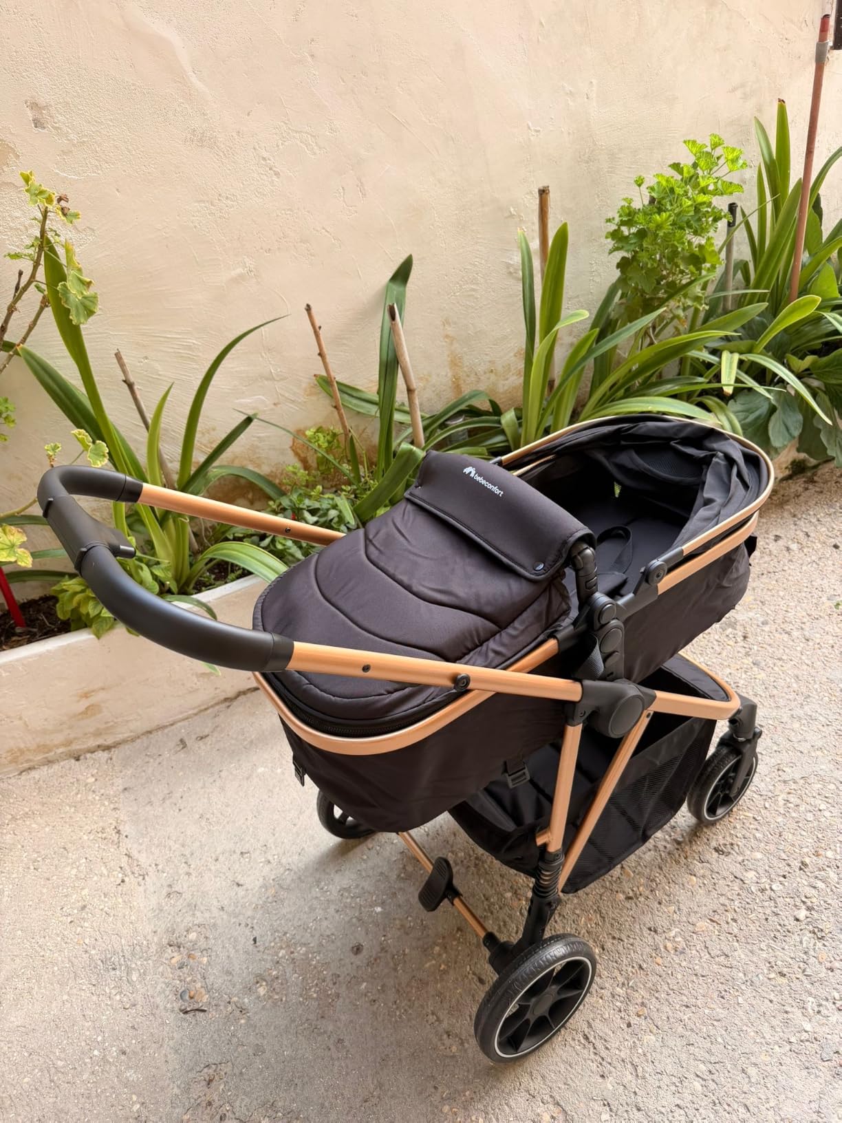 Bebé Confort Zaria Trio passeggino 3 in 1 nero oro i-Size