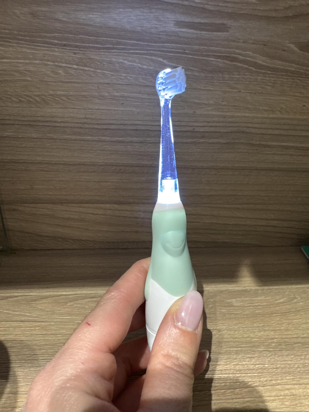 Bebé Confort spazzolino elettrico bambini 18 mesi 8 testine