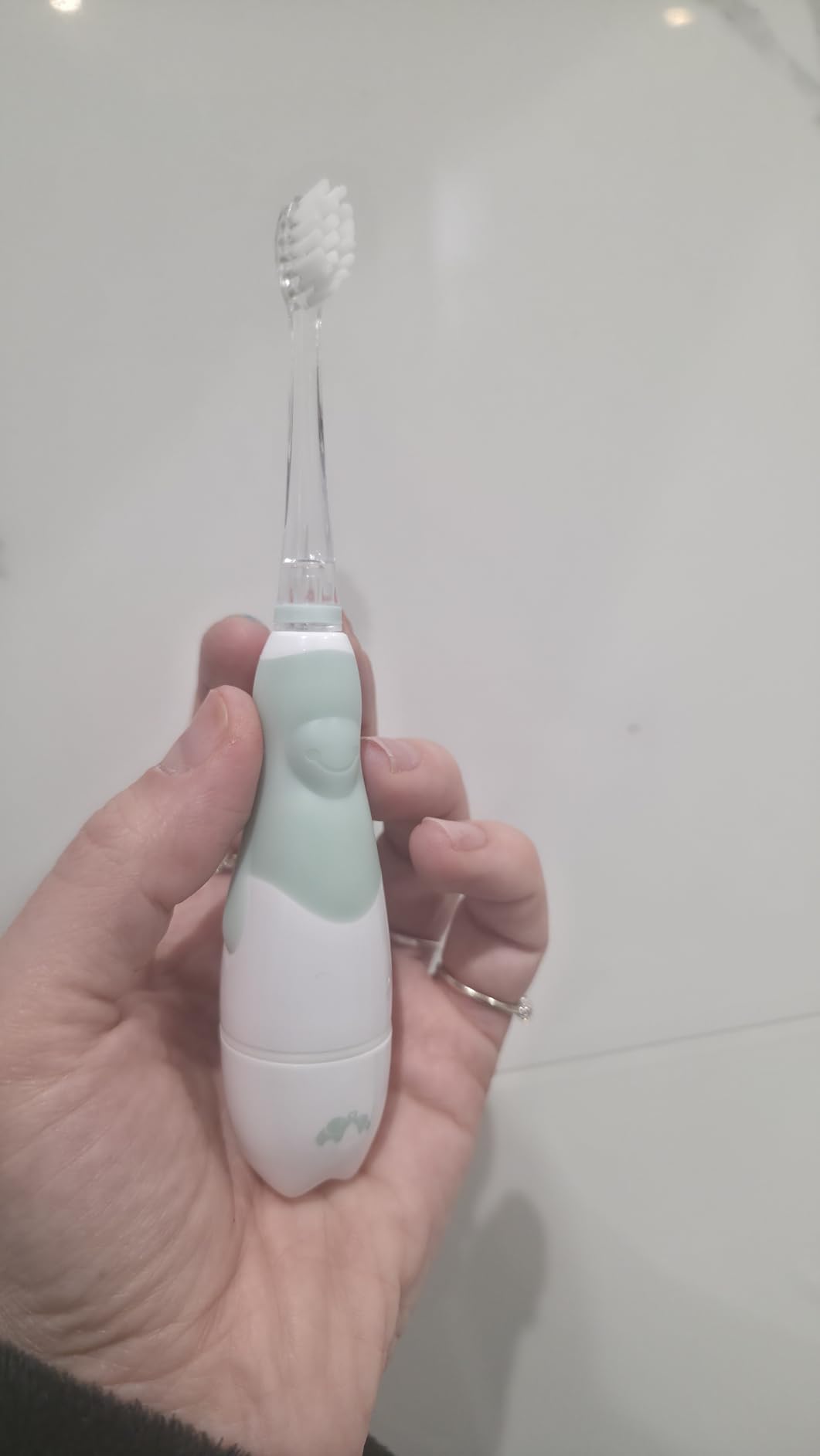 Bebé Confort spazzolino elettrico bambini 18 mesi 8 testine
