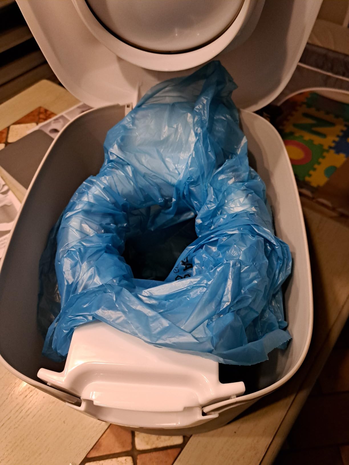 Bebé Confort Mangiapannolini Large Cestino 30 pannolini antiodore